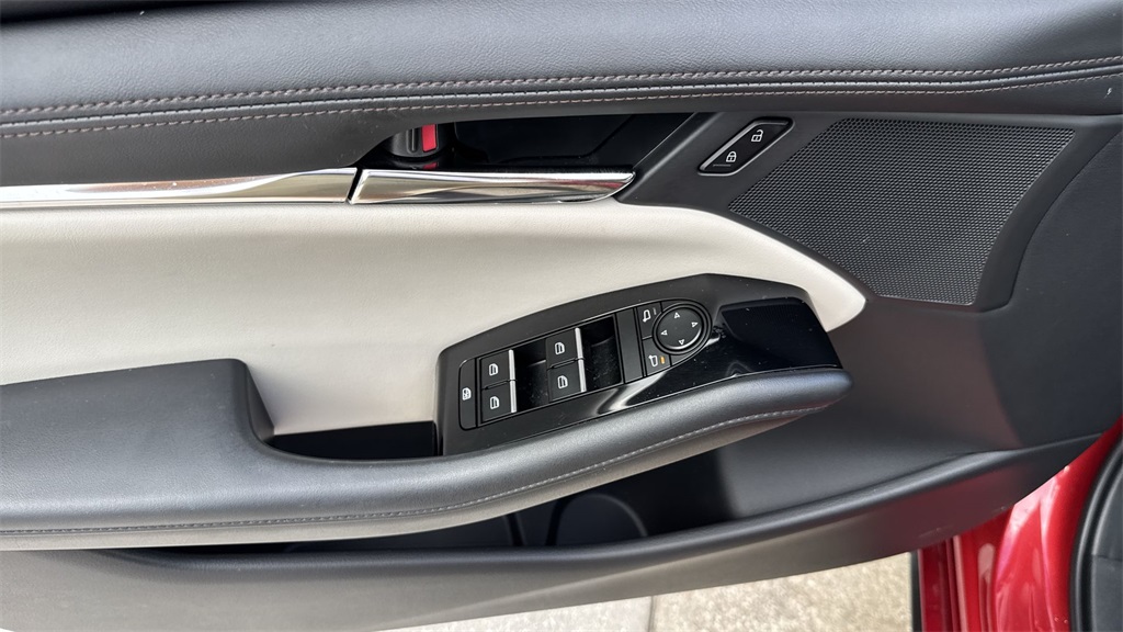 2024 Mazda Mazda3 2.5 s Preferred photo 37