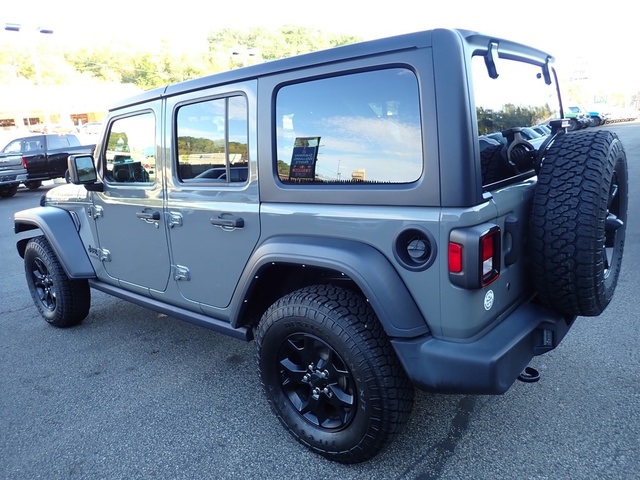 2021 Jeep Wrangler Unlimited Willys photo 3