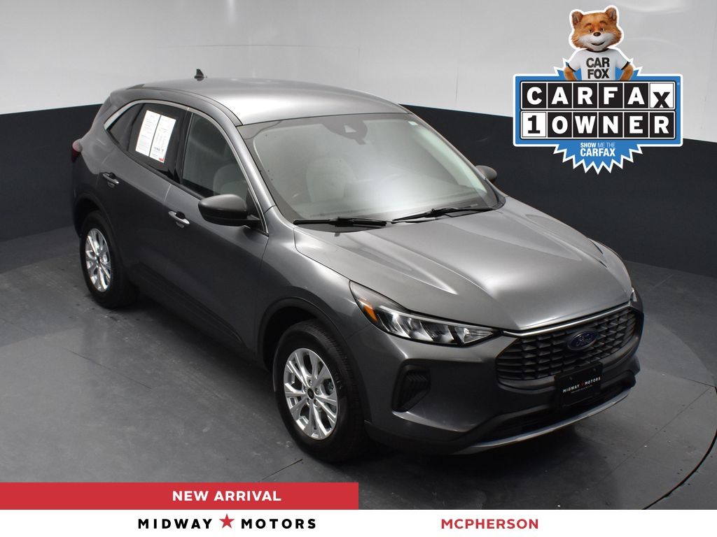 2024 Ford Escape Active's photo