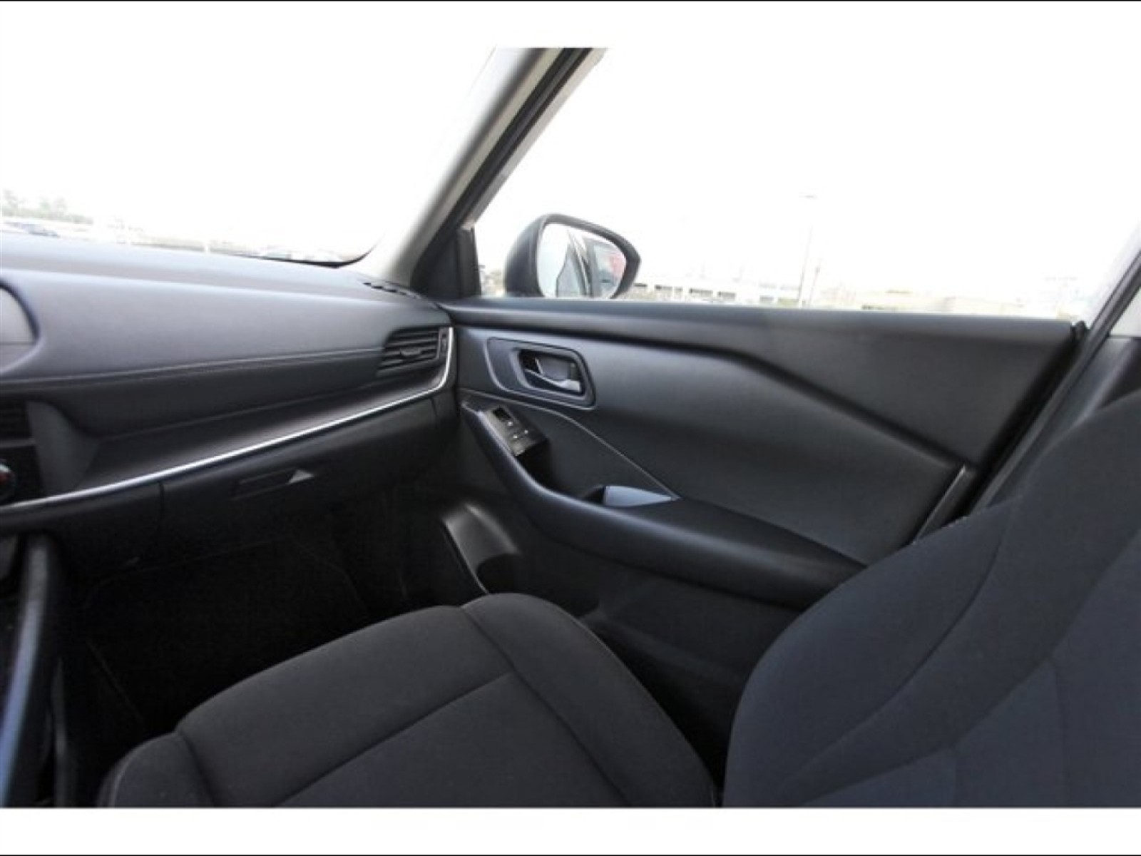 2025 Nissan Rogue S Silver at Robbins Nissan