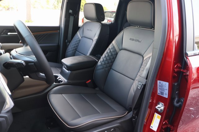 2026 Gmc Canyon Denali photo 11