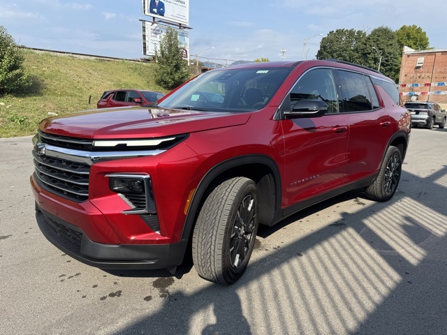 2026 Chevrolet Traverse photo 3
