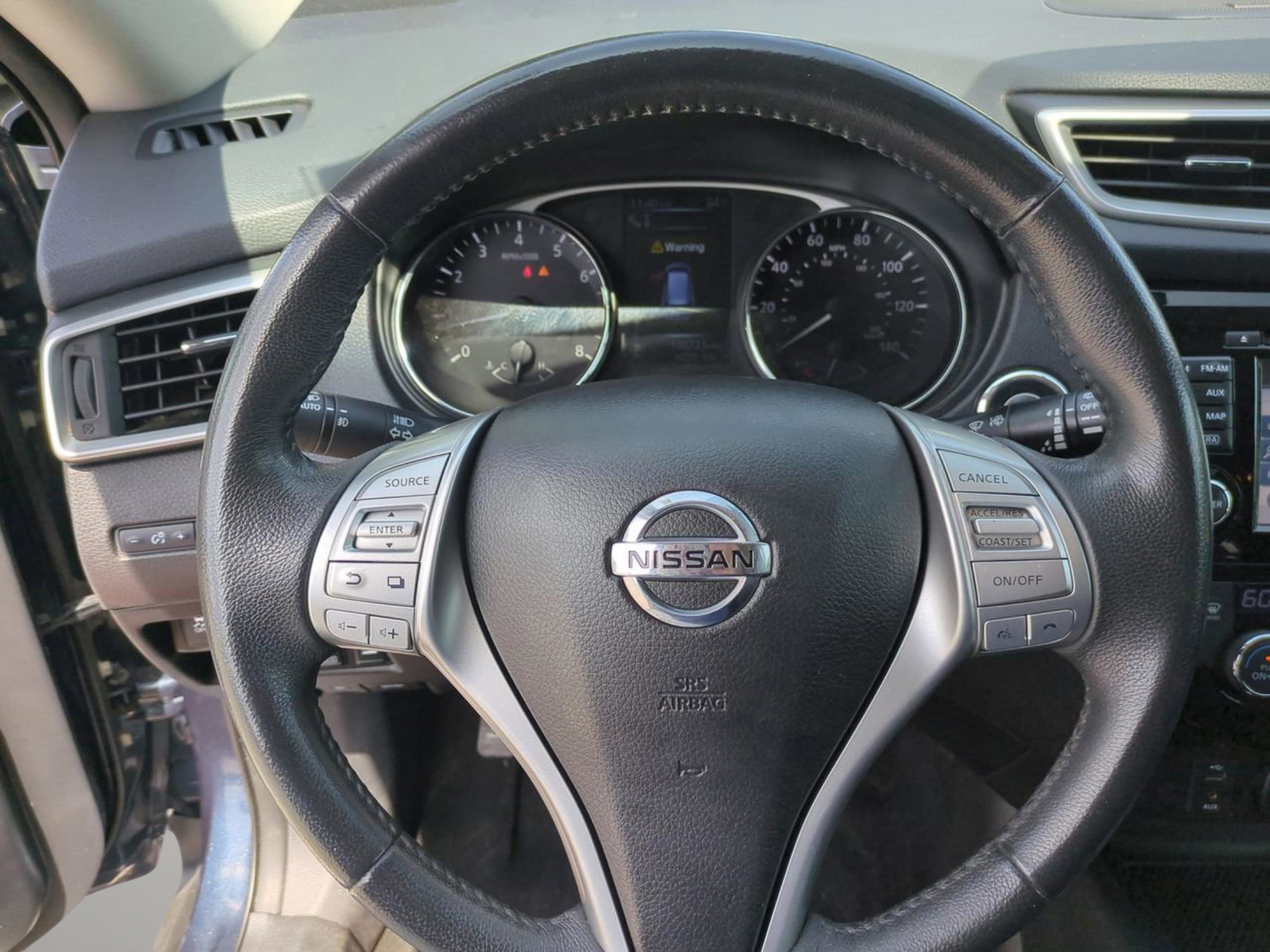 2016 Nissan Rogue SL photo 26