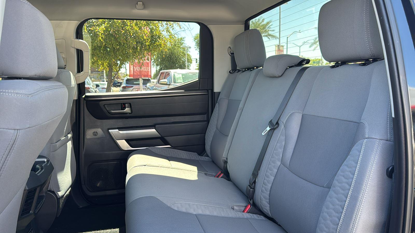 2024 Toyota Tundra SR5 CrewMax photo 25
