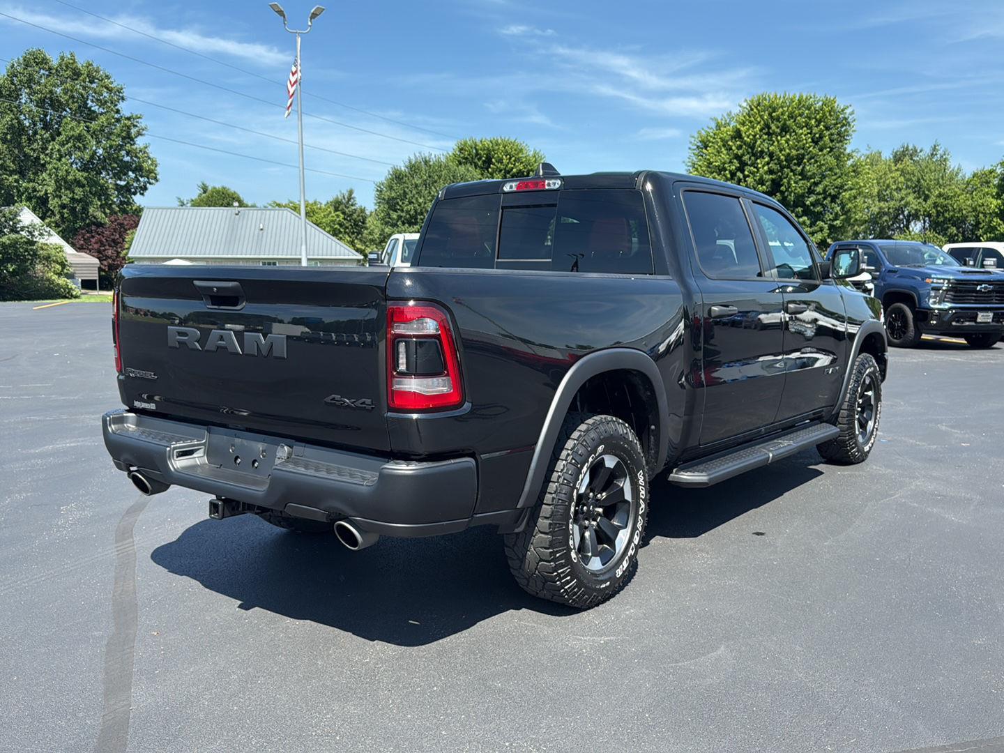 2022 Ram 1500 Rebel photo 18
