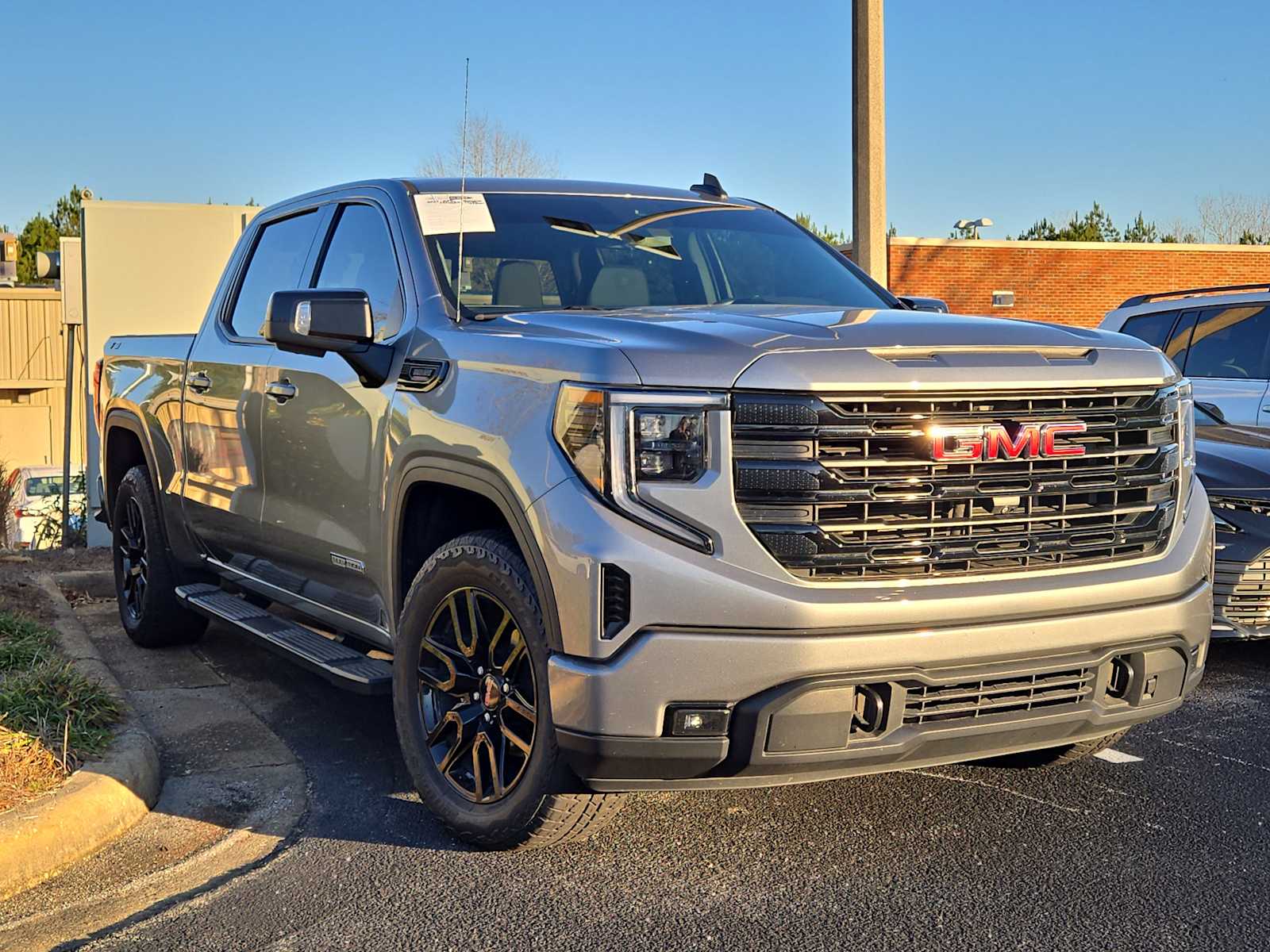 2023 GMC Sierra 1500 Elevation's photo