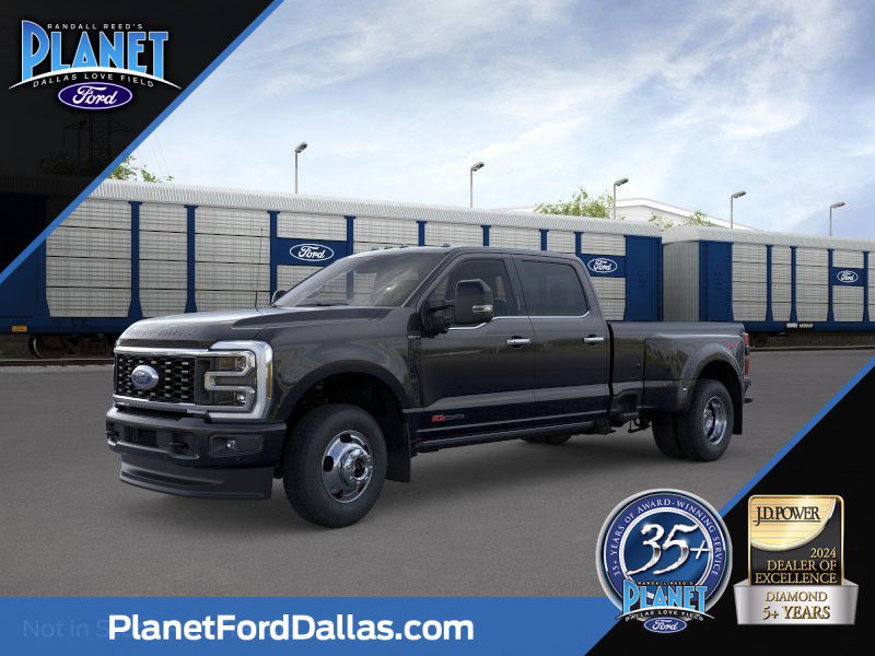 2026 Ford F-350 Super Duty Platinum's photo