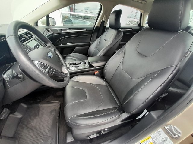 2019 Ford Fusion Energi Titanium photo 41