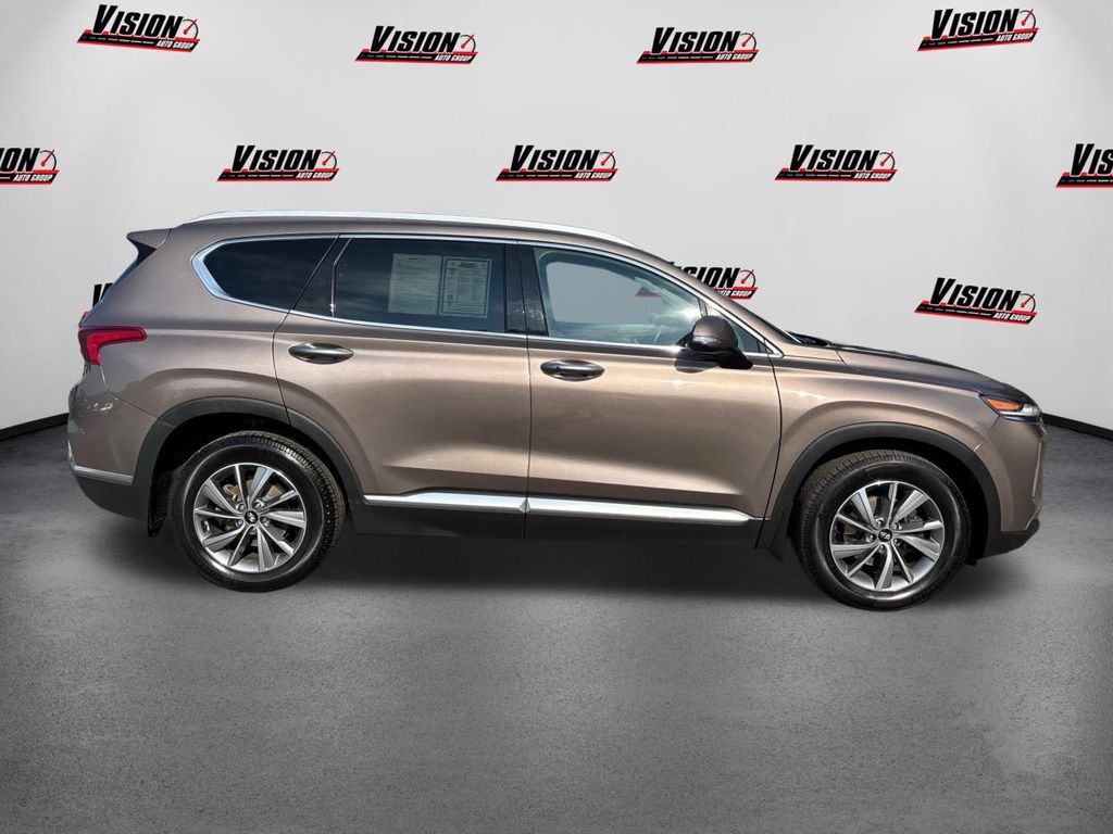 2020 Hyundai Santa Fe SEL photo 4