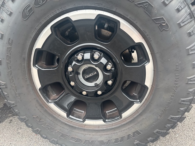 2025 Ford F-350 XLT photo 4