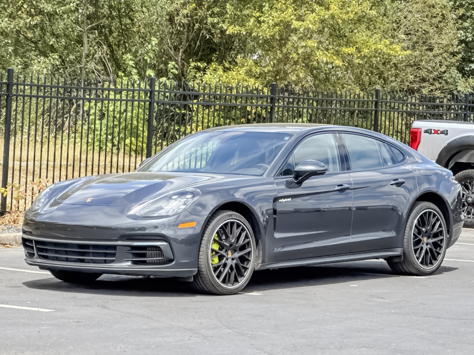 2019 Porsche Panamera E-Hybrid 4 photo 5
