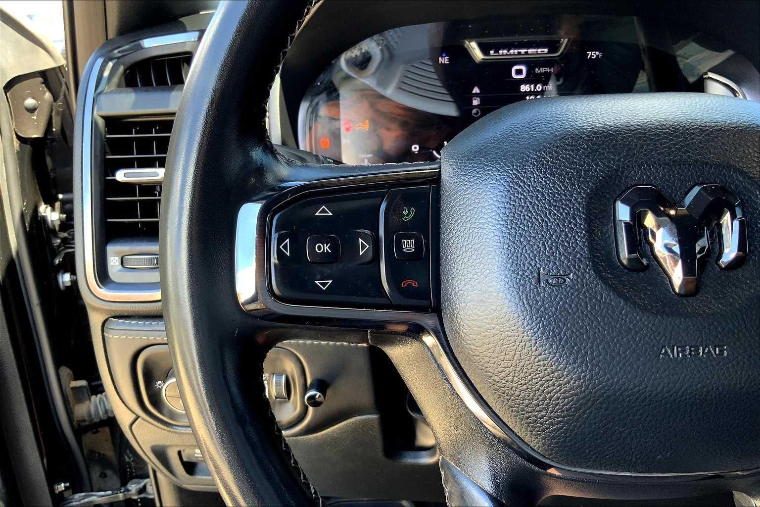 2024 Ram 1500 Limited photo 22