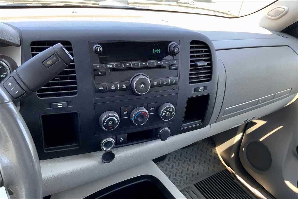 2013 Chevrolet Silverado 2500HD LT photo 31