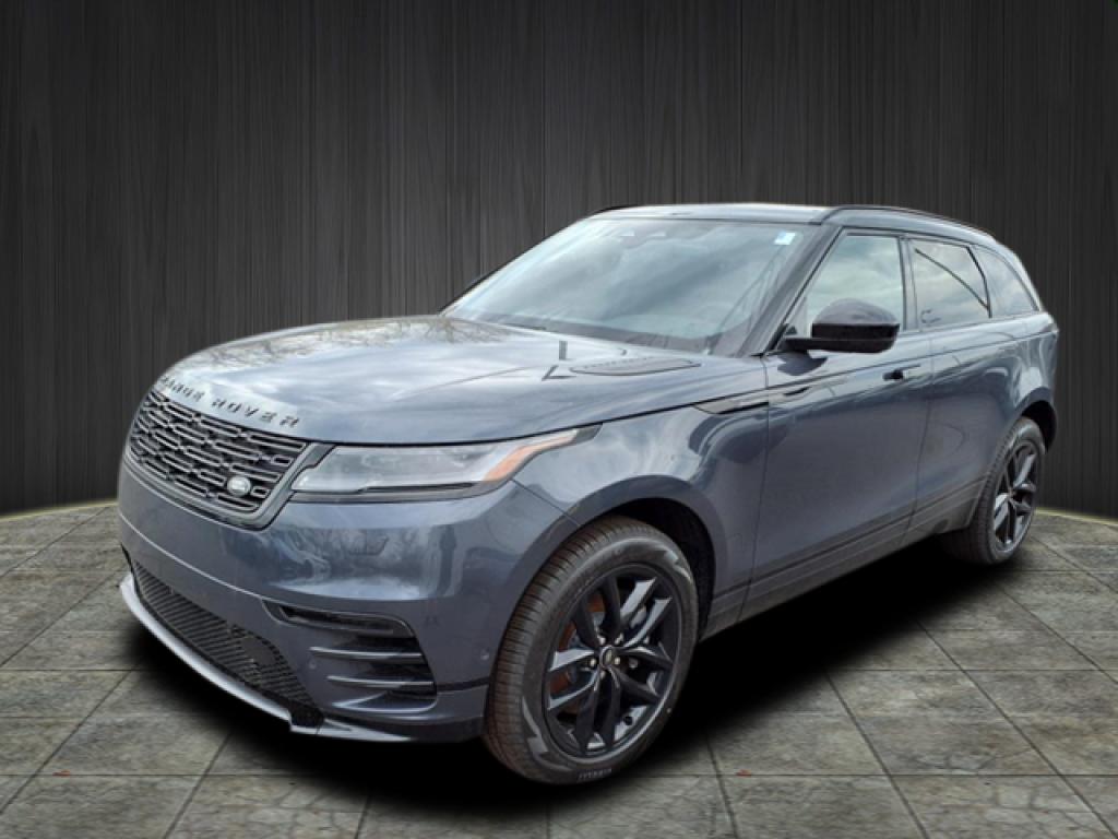 2026 Land Rover Range Rover Velar Dynamic SE