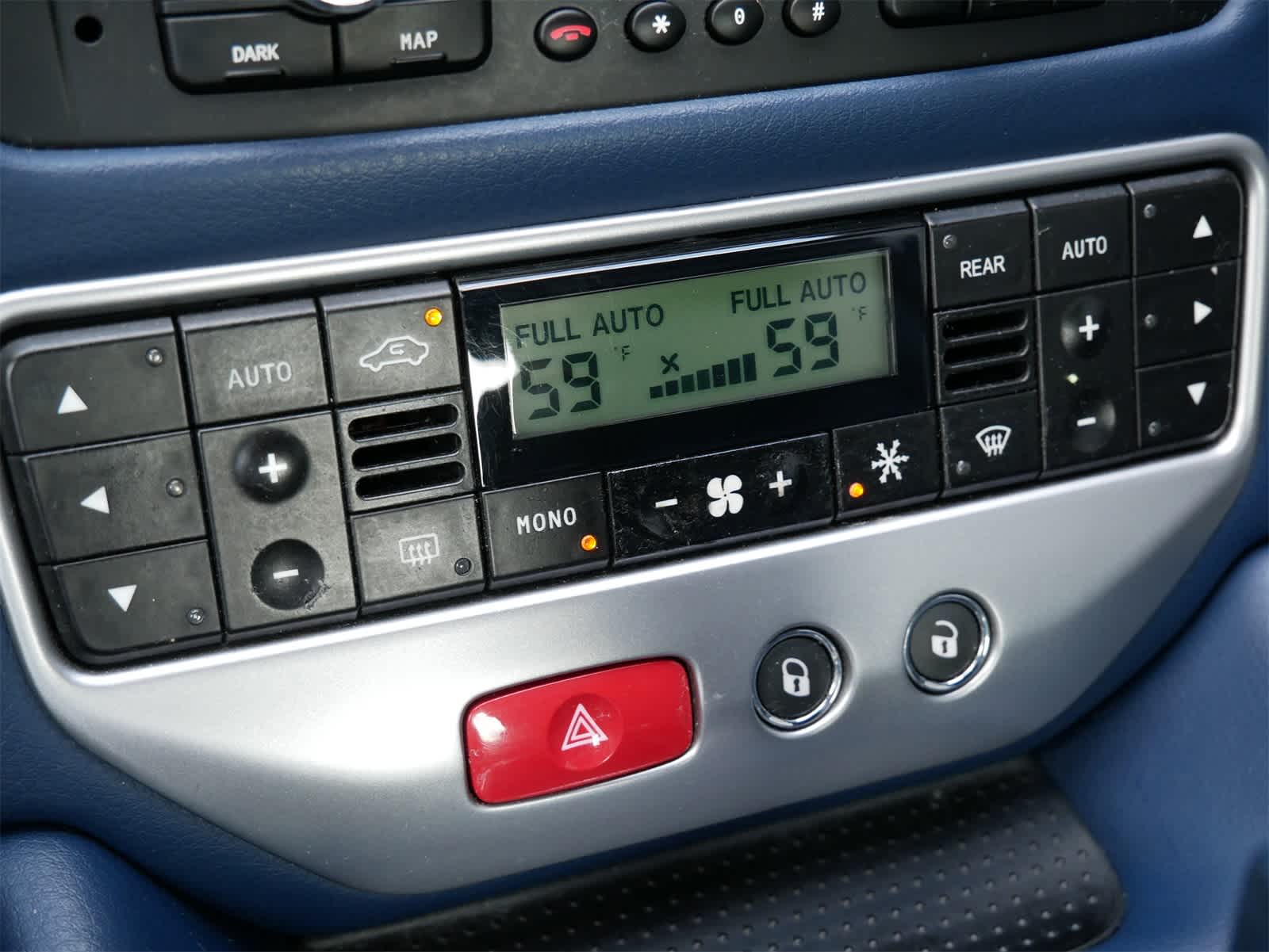 2011 Maserati Granturismo Automatic photo 12