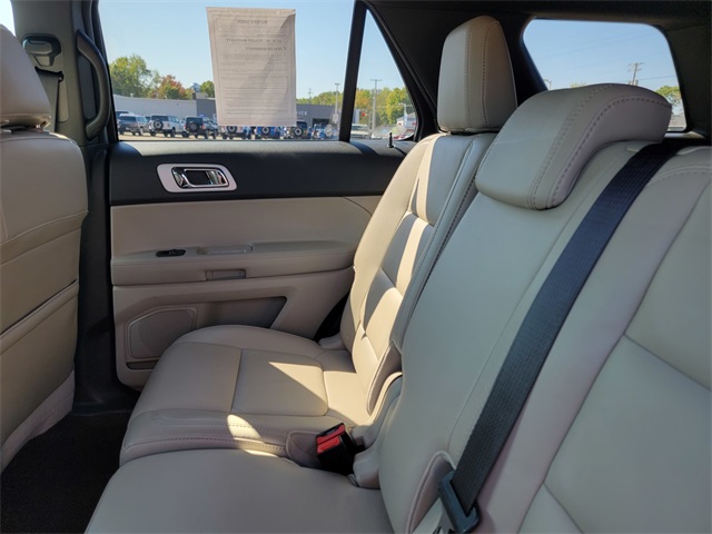 2014 Ford Explorer XLT photo 15