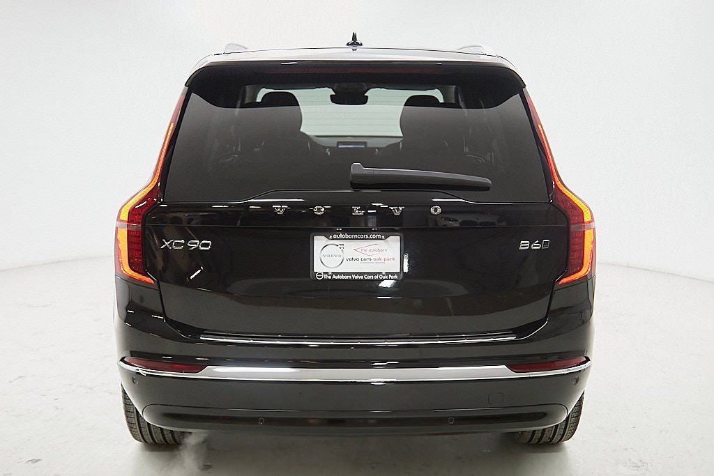 2026 VOLVO XC90 - Image 7