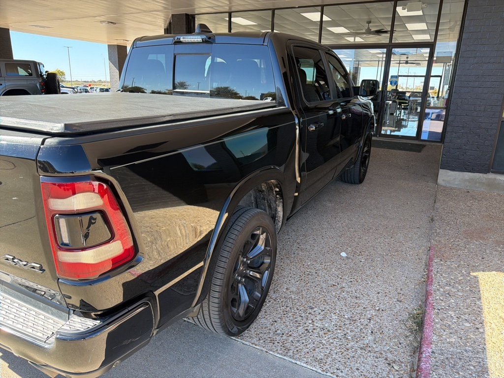 2022 Ram 1500 Limited photo 3