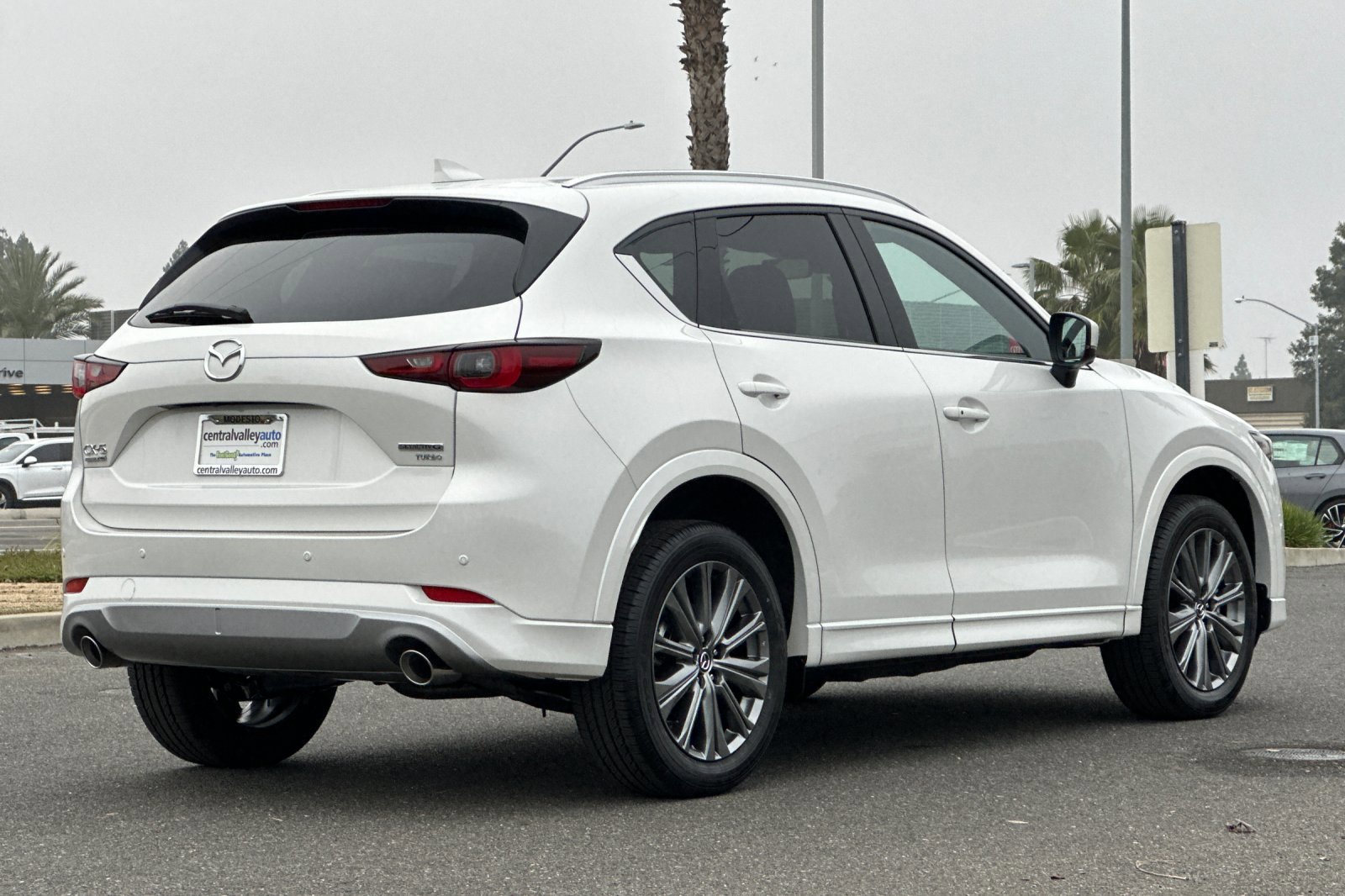 2025 Mazda CX-5 2.5 Turbo Signature photo 4