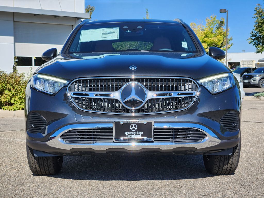 2026 Mercedes Benz GLC 300 4MATIC photo 3