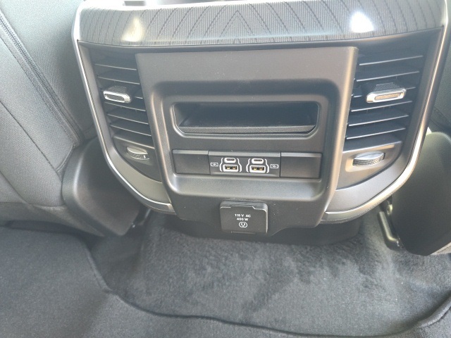 2026 Ram 1500 Big Horn Lone Star photo 9