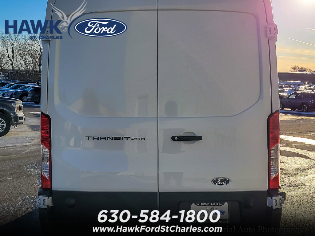 2026 FORD TRANSIT - Image 4