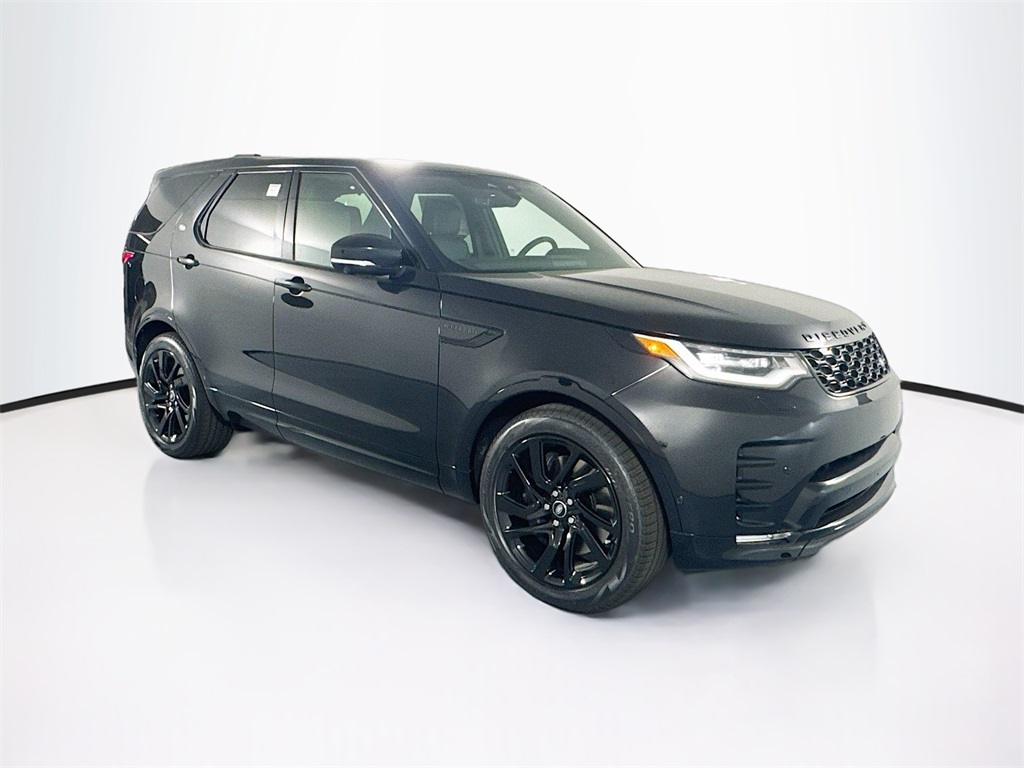 2025 Land Rover Discovery SE photo 3