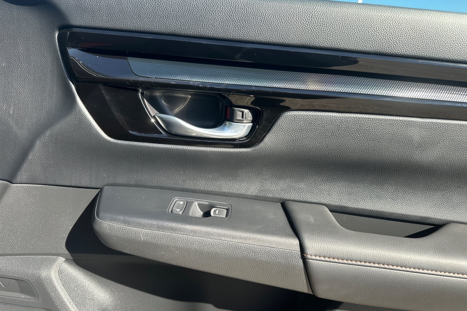 2023 Honda CR-V Hybrid Sport Touring photo 22