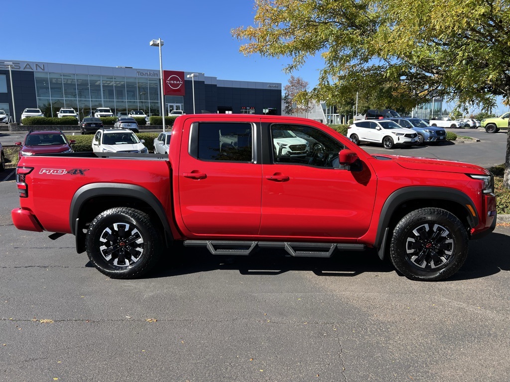 2024 Nissan Frontier PRO-4X photo 7