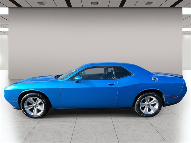 2023 Dodge Challenger SXT photo 7