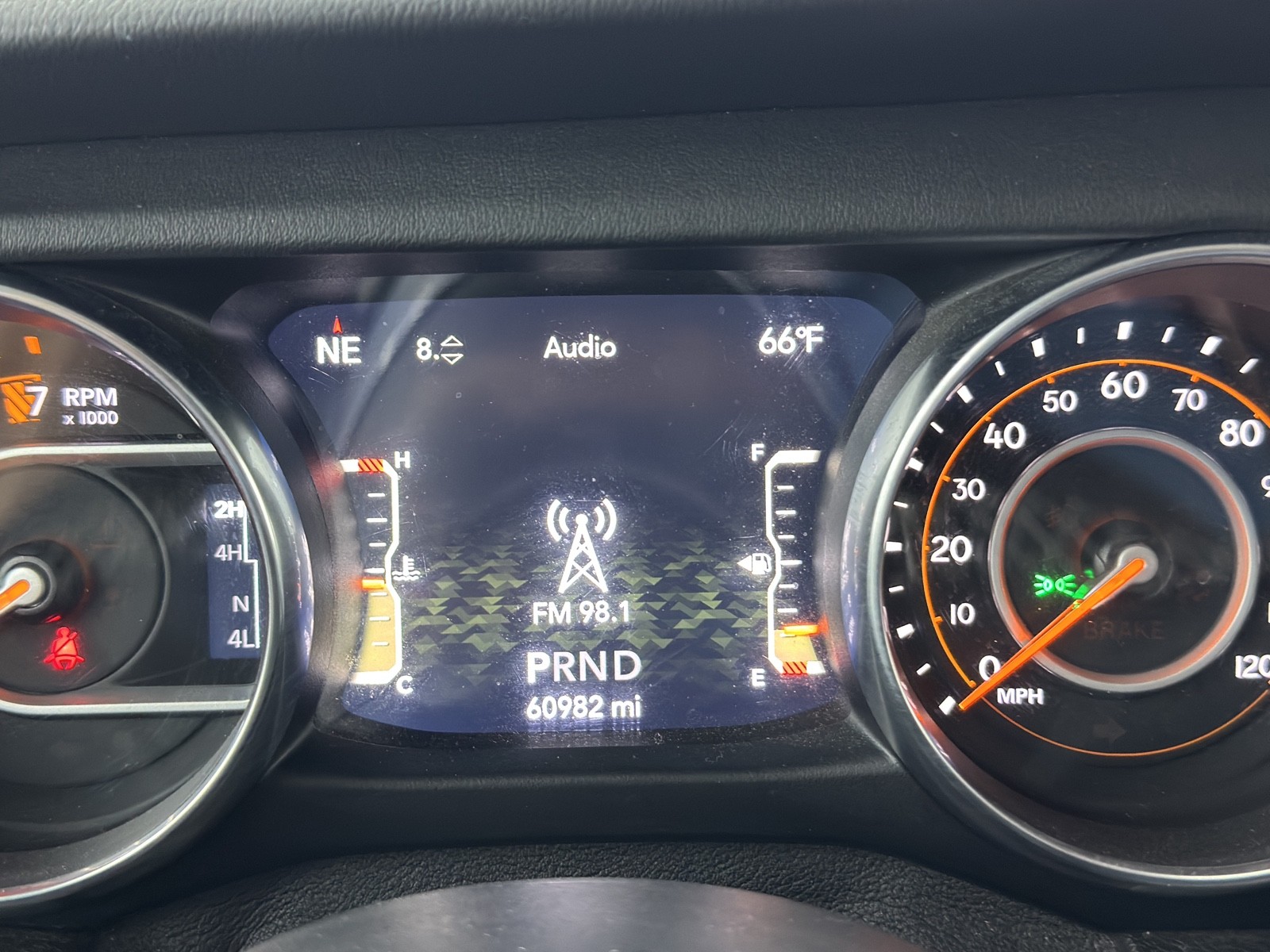 2020 Jeep Gladiator Overland photo 25