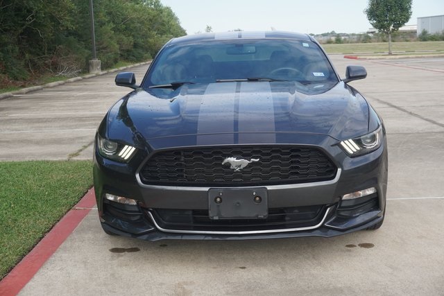 Used 2017 Ford Mustang V6 with VIN 1FA6P8AM8H5209819 for sale in Port Arthur, TX