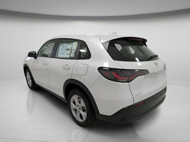 2025 Honda HR-V LX photo 3