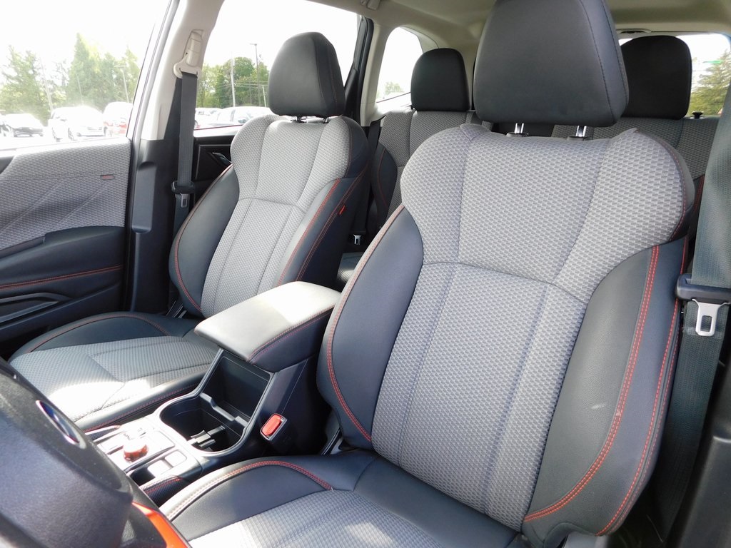 2024 Subaru Forester Sport Base photo 16