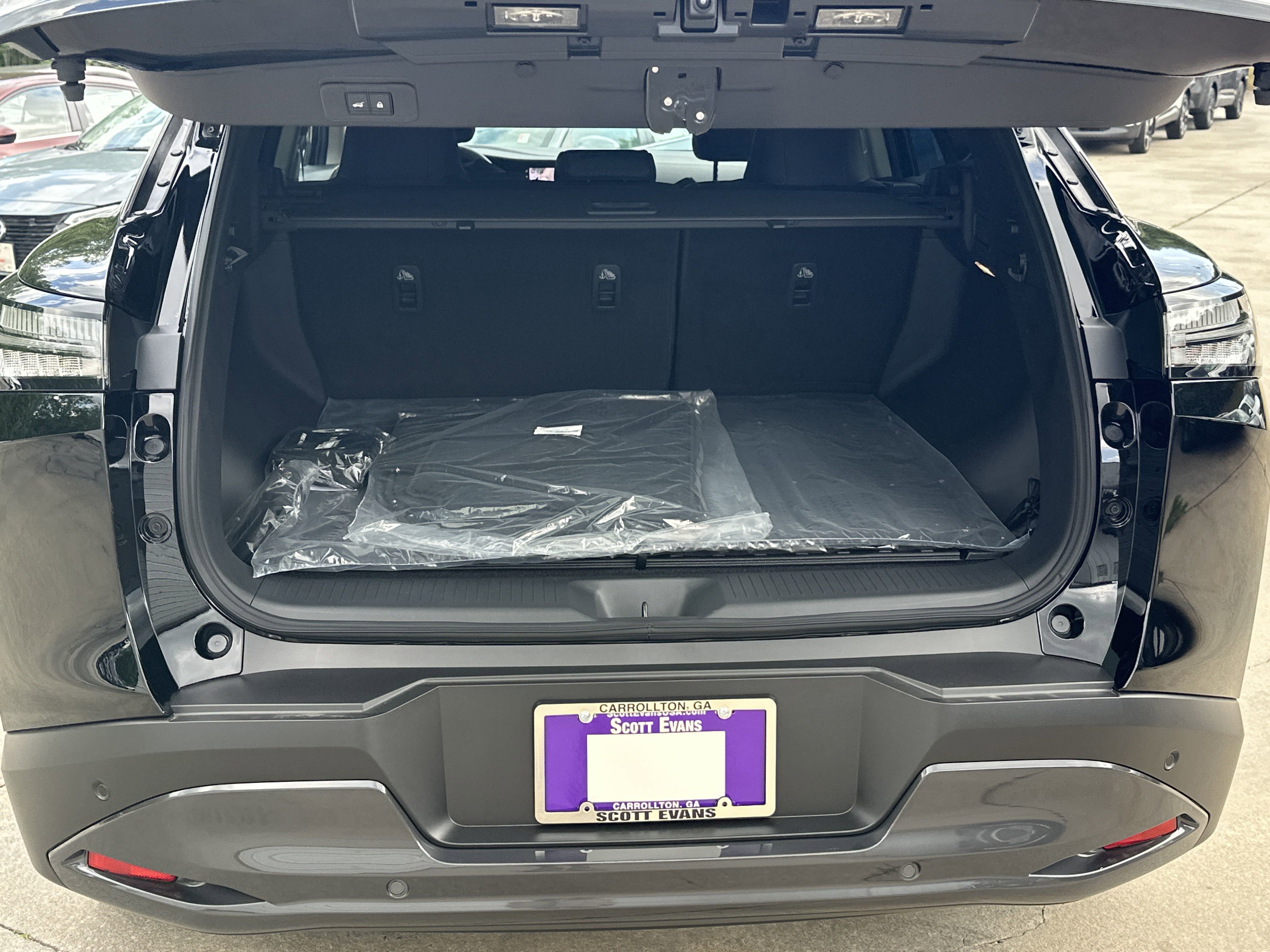 2025 Nissan Murano SL photo 10