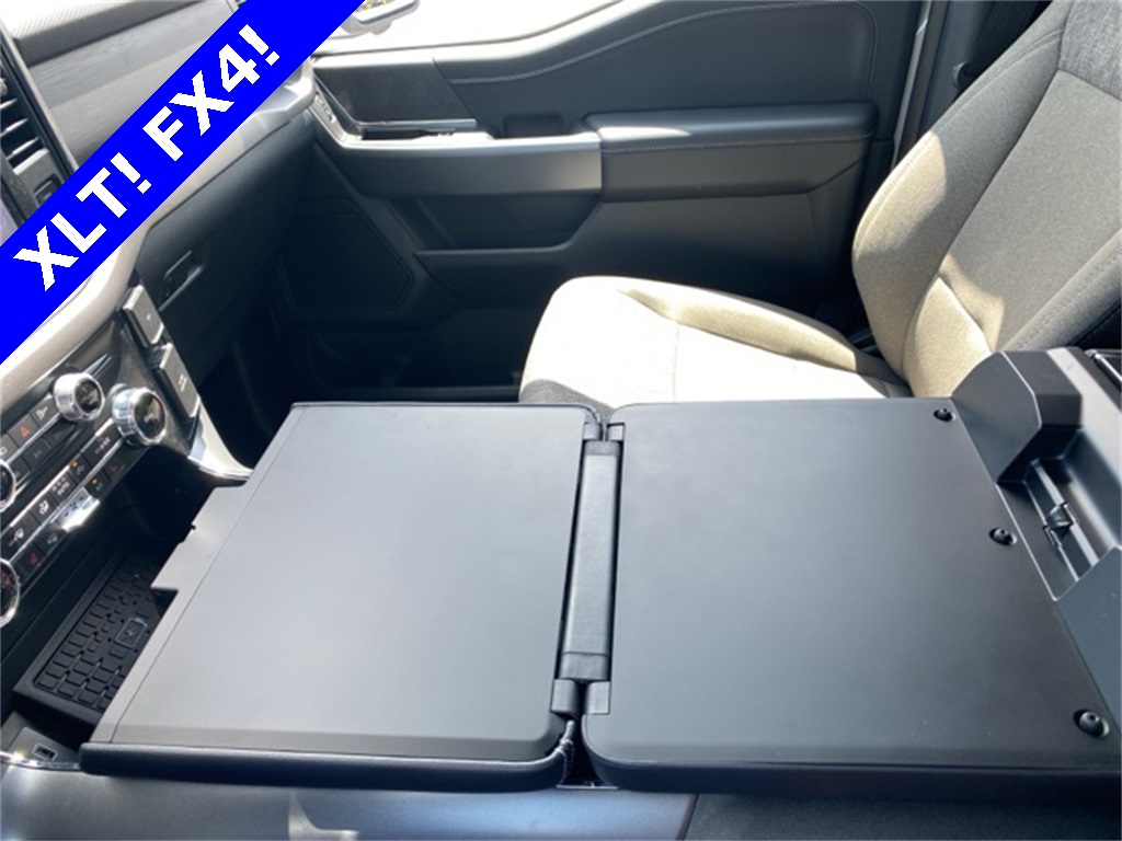 2025 Ford F-150 XLT photo 34