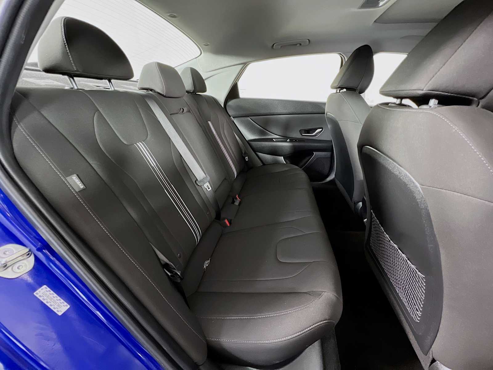2024 Hyundai Elantra SEL Convenience photo 26