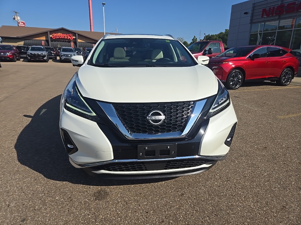 2023 Nissan Murano SL photo 2