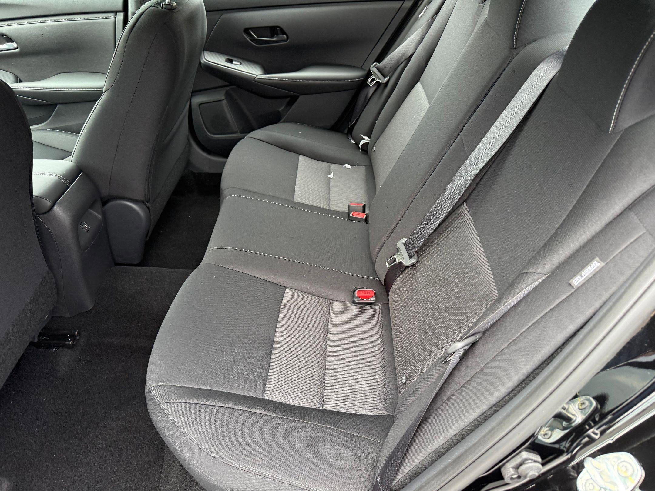 2025 Nissan Sentra SV photo 15