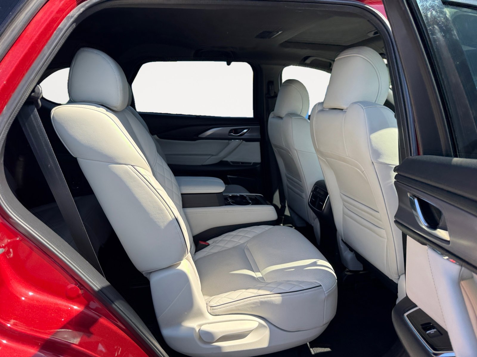 2023 Mazda CX-9 Signature photo 18