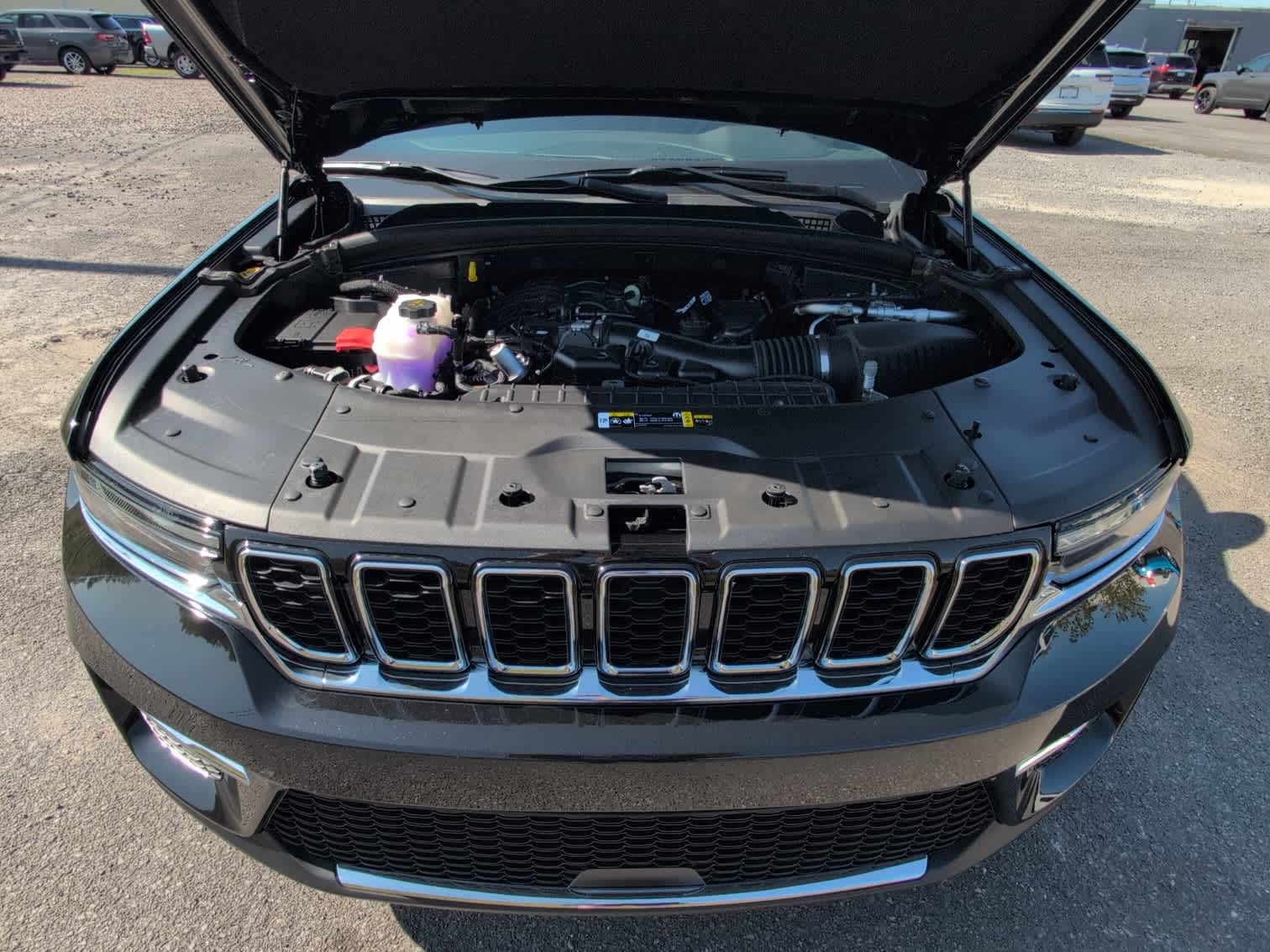 2025 Jeep Grand Cherokee Limited photo 10