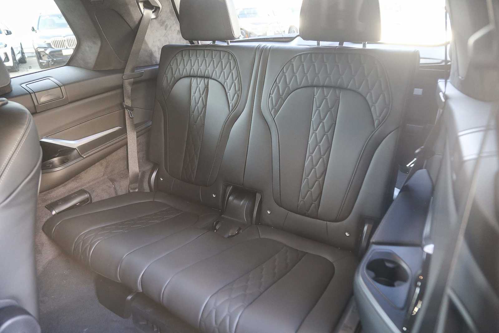 2026 Bmw X7 ALPINA XB7 photo 15
