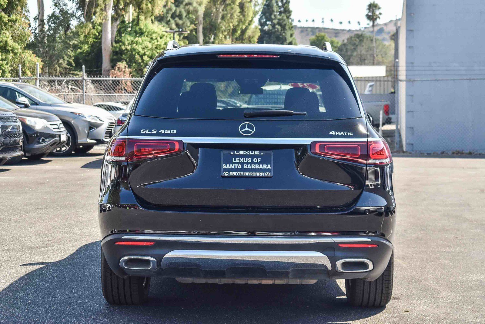 2023 Mercedes Benz GLS 450 4MATIC photo 3