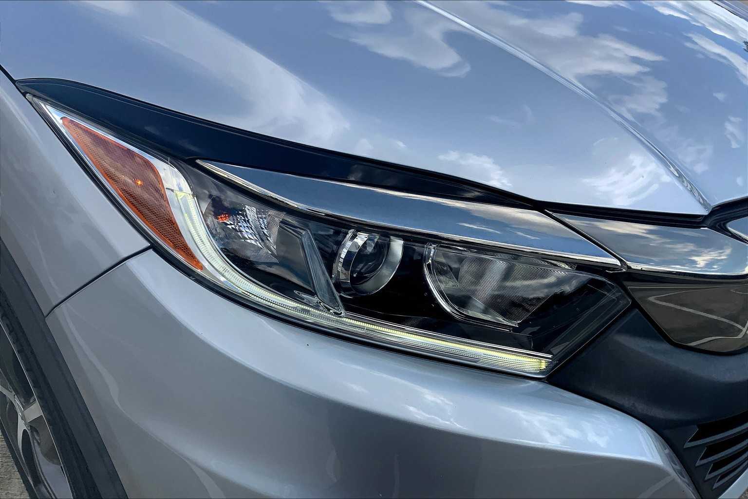2022 Honda HR-V EX-L photo 26