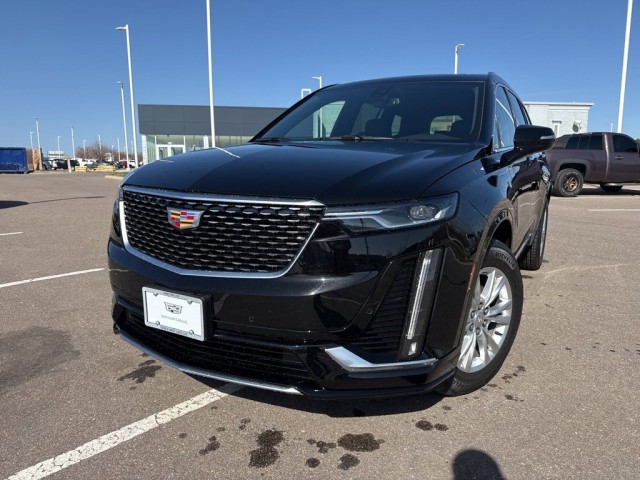 2025 Cadillac XT6 Luxury
