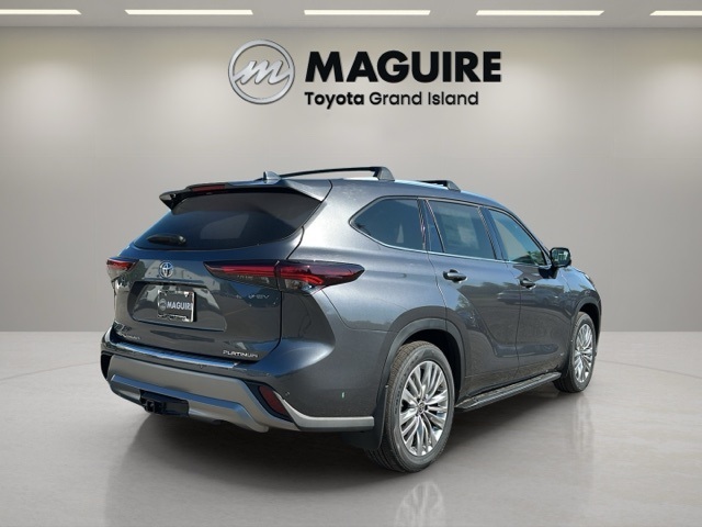 2025 Toyota Highlander Hybrid Platinum photo 20