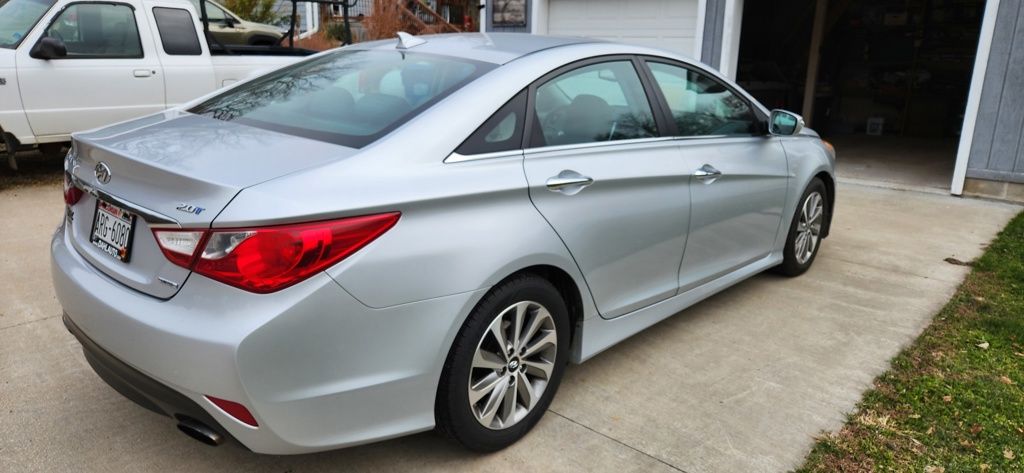 2014 Hyundai Sonata Limited photo 4