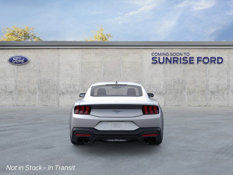 2025 Ford Mustang EcoBoost photo 4