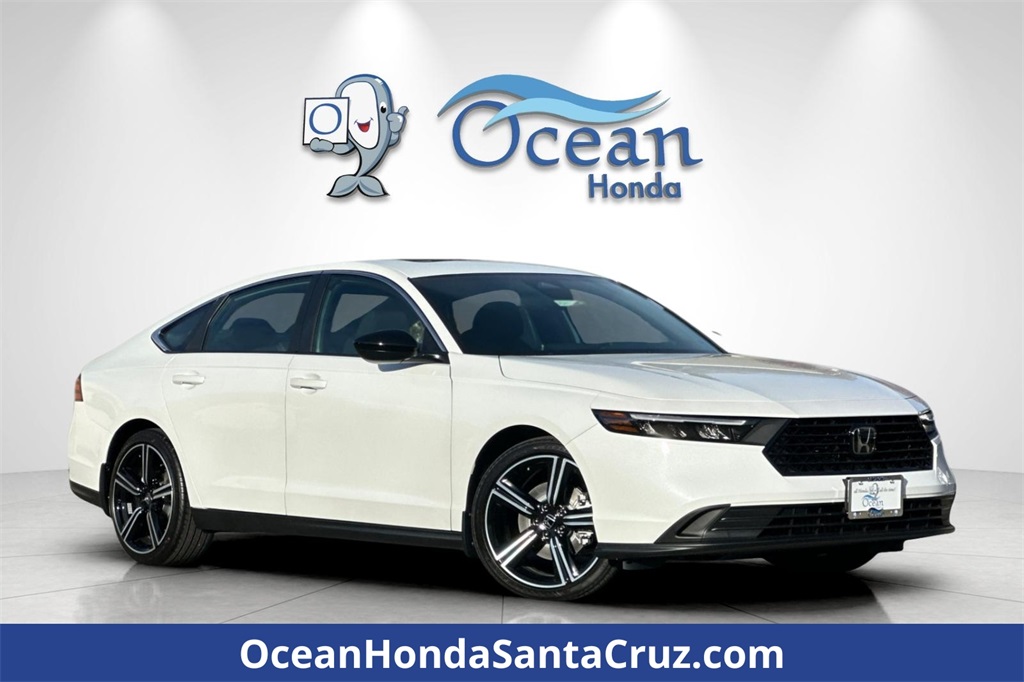 2025 Honda Accord Hybrid Sport's photo