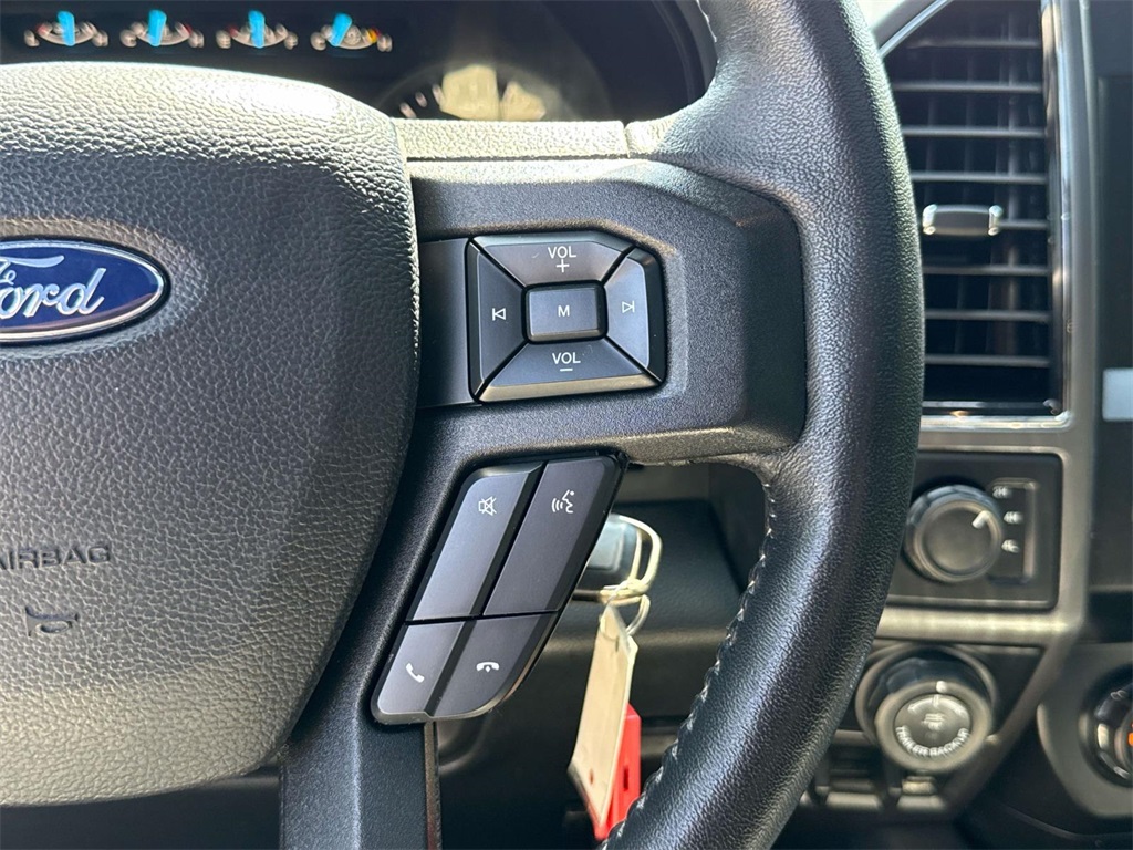 2020 Ford F-150 XLT photo 23